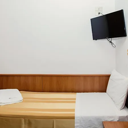 Leonardo Da Vinci Wellness 3* 비비오네