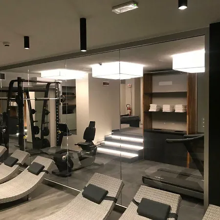호텔 Leonardo Da Vinci Wellness 3*