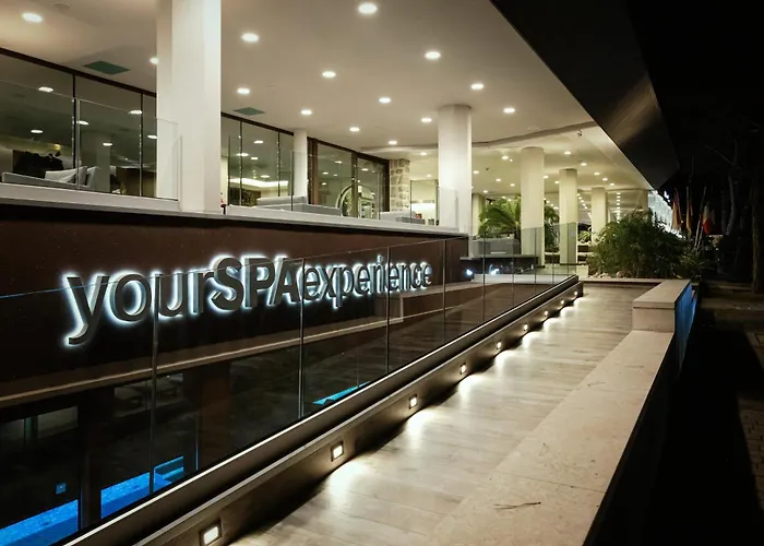 Leonardo Da Vinci Wellness Hotel 3*