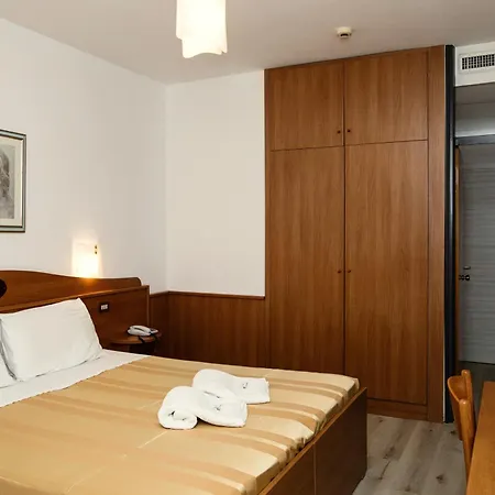 Otel Leonardo Da Vinci Wellness Bibione