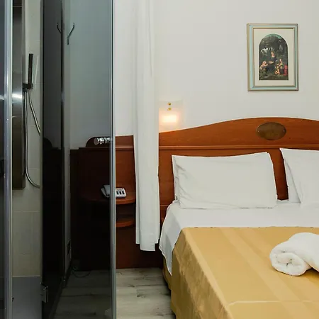 Leonardo Da Vinci Wellness Hotel 3*