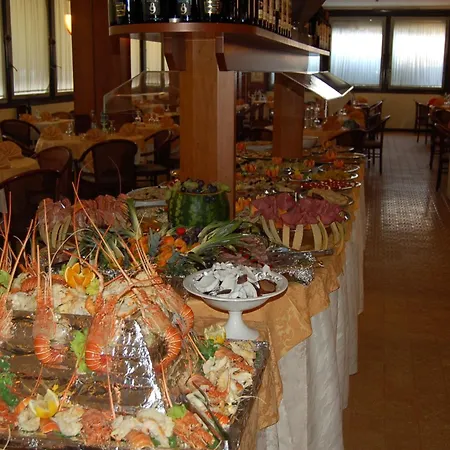 Hotel Leonardo Da Vinci Wellness 3*
