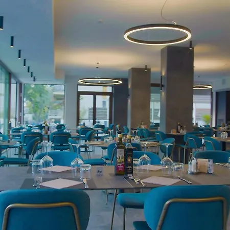 Otel Leonardo Da Vinci Wellness 3*